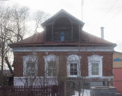 Каменные наличники.Старое Бобренево