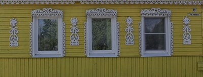Окошки Опеченского Посада-старые и новые