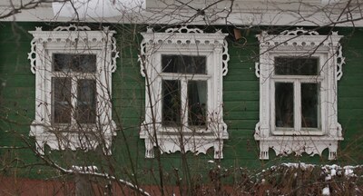 Очаровательные окна села Барановского