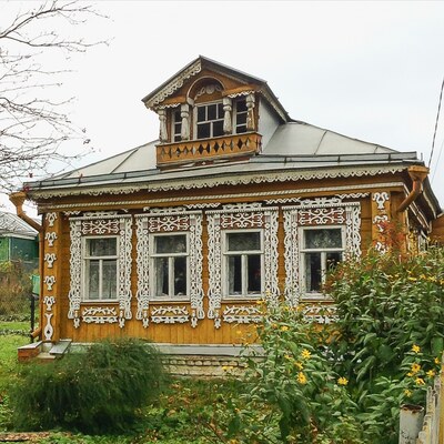 Дома села Елкина