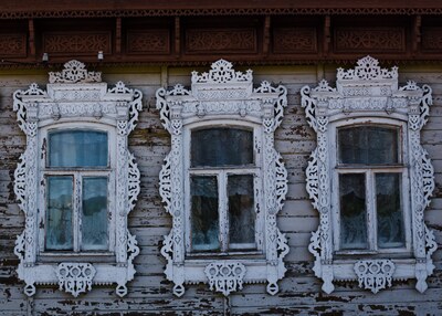 Окна села Богородского