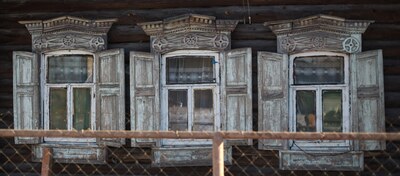 Окна со ставенками из села Богородского