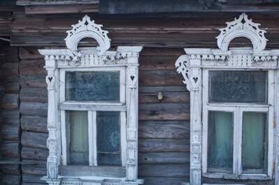 Окна деревни Бормусово