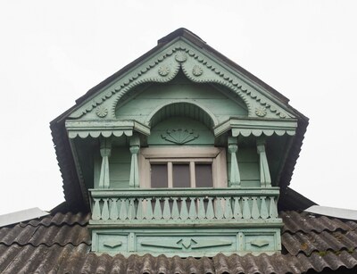 Attic rooms from Podlesnaya