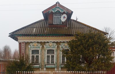 Резная сказка деревни Наумовской.