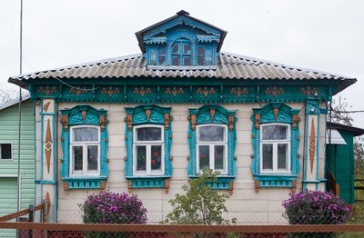 Дома деревни Новой