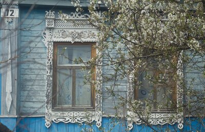Окна села Октябрьского