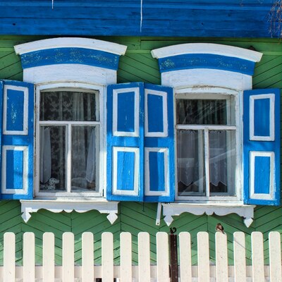 Поселок Листвянка. Озеро Байкал.