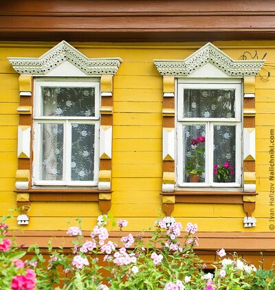 Резные наличники в Мышкине