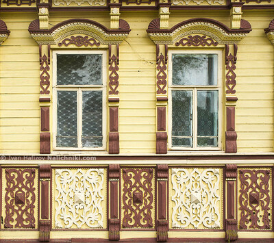 Резные наличники в Мышкине