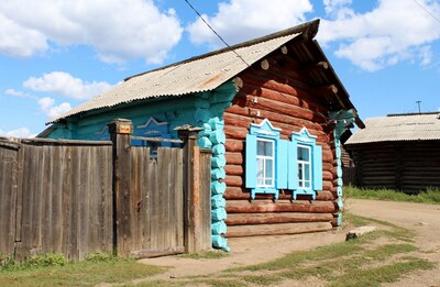 Бурятия. Никольск. Семейские.