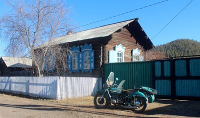 Бурятия. Село Старая Брянь. Семейские.