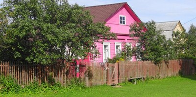 Деревянные дома в деревне Фролово Клинского района