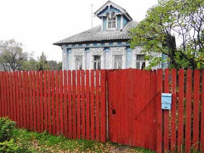 Деревянные дома в деревне Донино