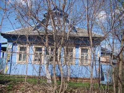 Деревянные дома в деревне Шуколово