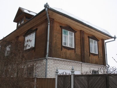Углич, Левый берег