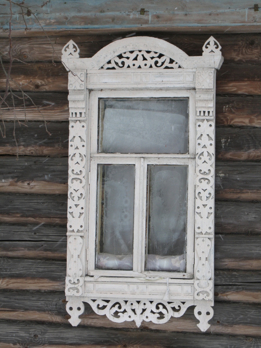 Углич, Левый берег
