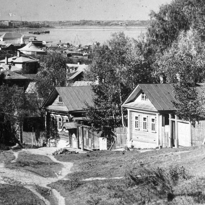 Вид на г. Кинешму с Заречья. [1910 год] Фрагмент фотографии