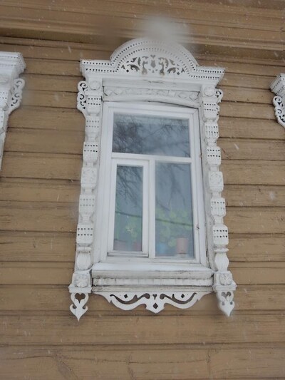 Окна Суздаля