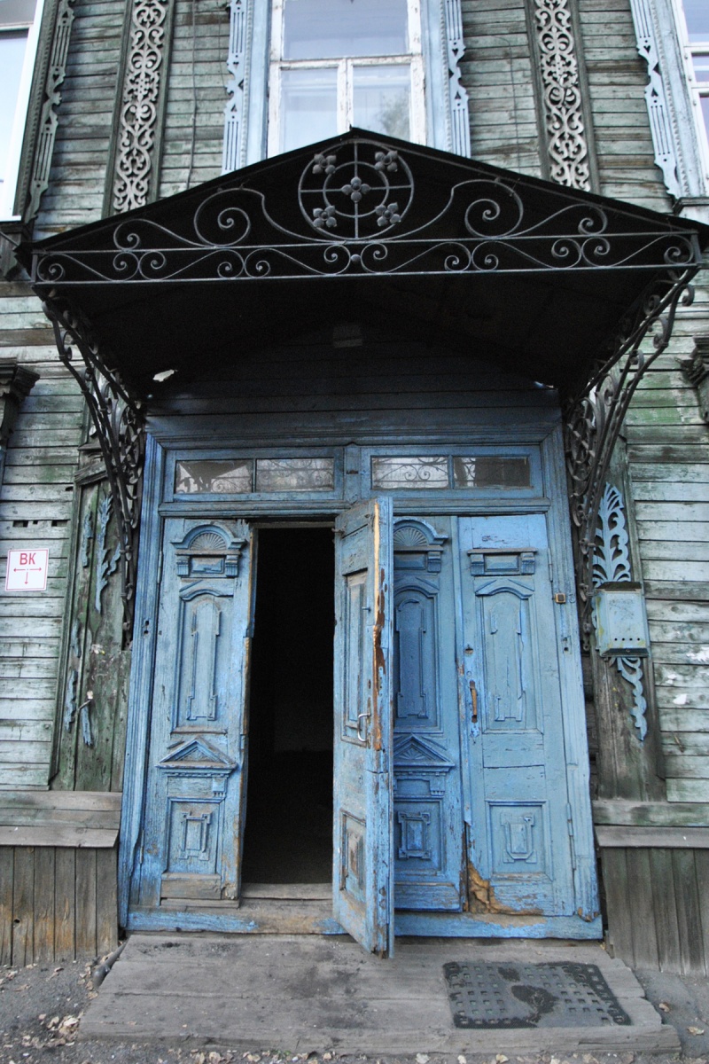 Двери