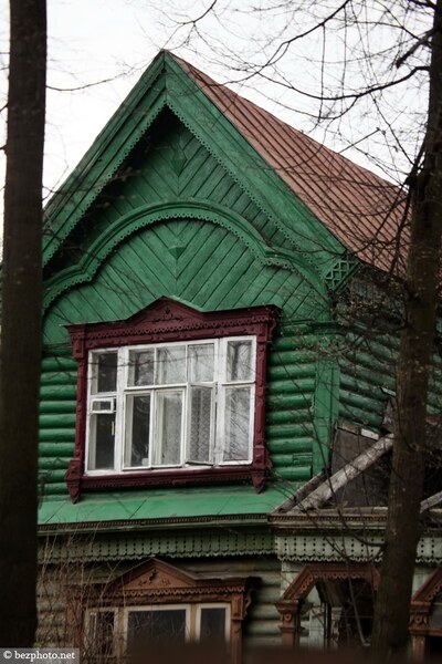 Wooden Art Nouveau and Russian Revival style in Pushkino (Moscow Oblast)