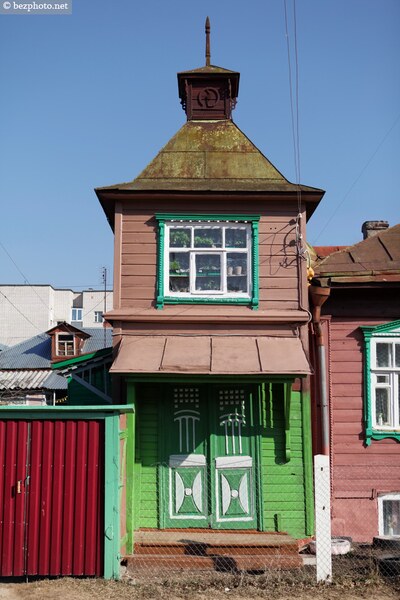 Деревянный модерн в г. Кимры (Тверская обл.)