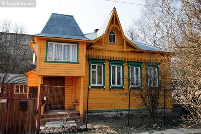 Деревянный модерн в г. Кимры (Тверская обл.)