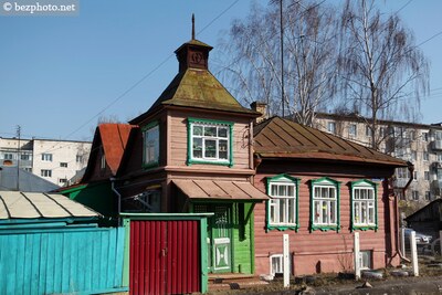 Деревянный модерн в г. Кимры (Тверская обл.)