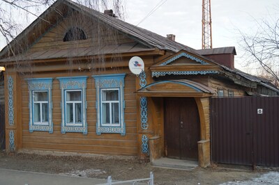 Ленина 8