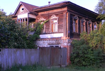 домики с наличниками