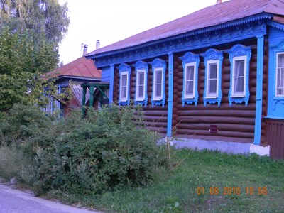 домики с наличниками
