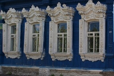 Злынка. Несколько окон