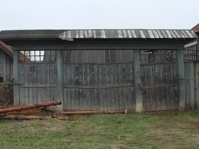 Gate