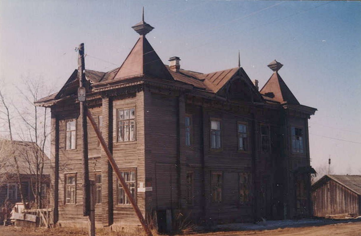 Красный Холм, 2000-01-01